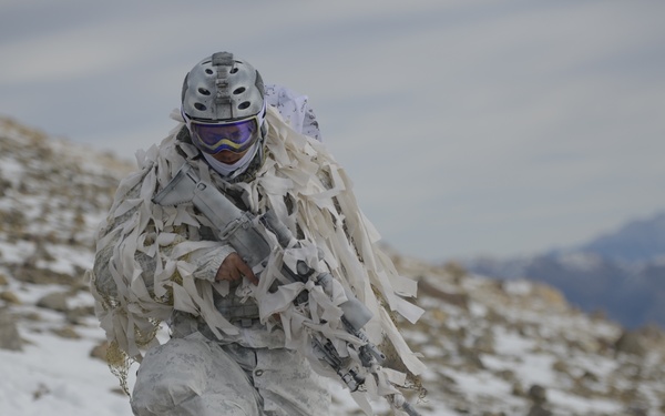 Navy SEAL winter warfare