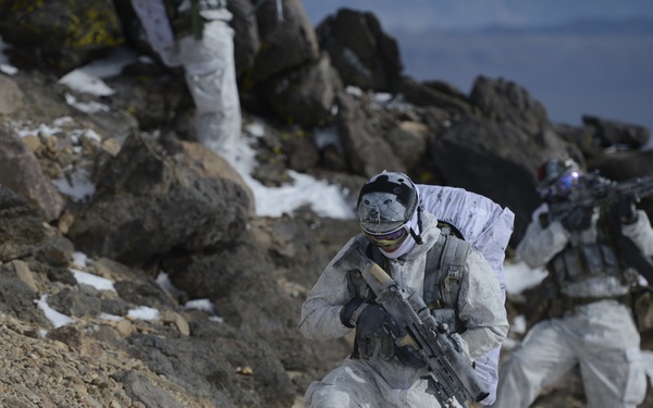 Navy SEAL winter warfare