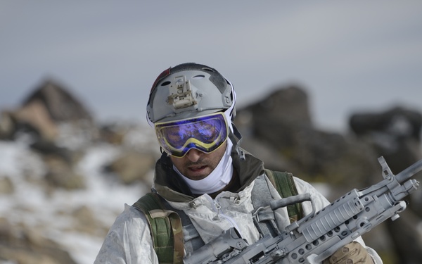Navy SEAL winter warfare