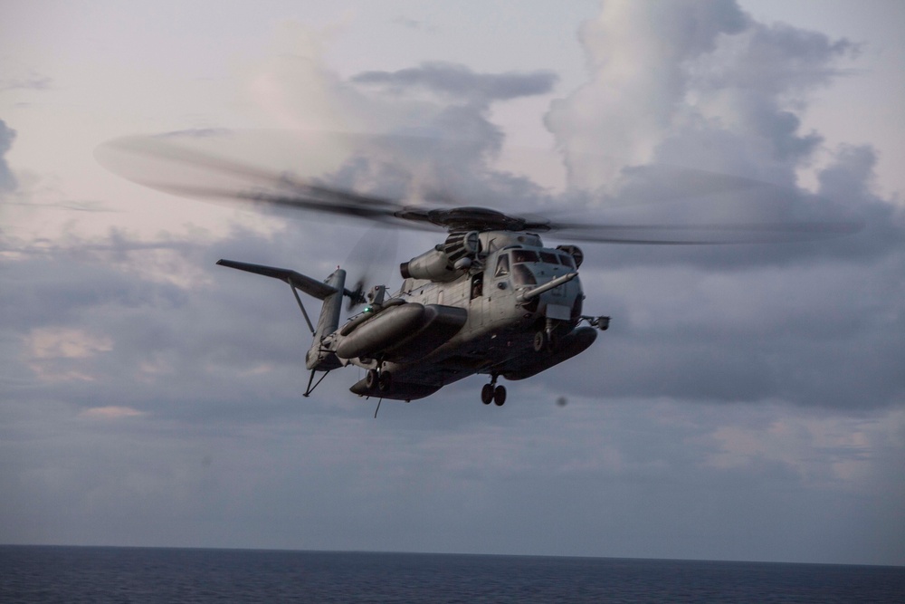 Night Deck Qualifications aboard the USS Bonhomme Richard (LHD 6)