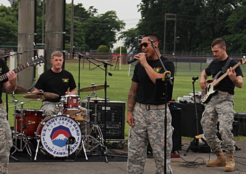 'Samurai of Rock' adds beat to Army Birthday fun run