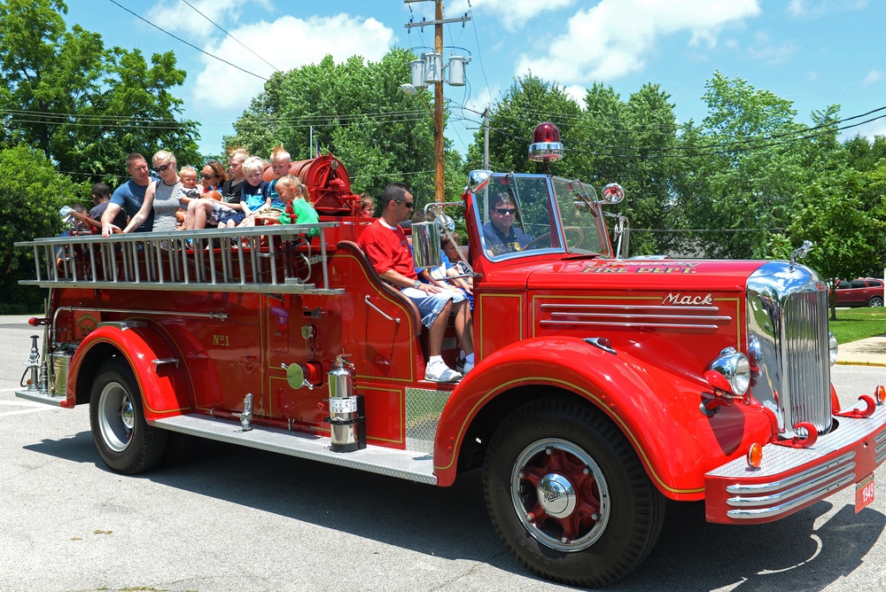 Salute to Scott AFB Picnic