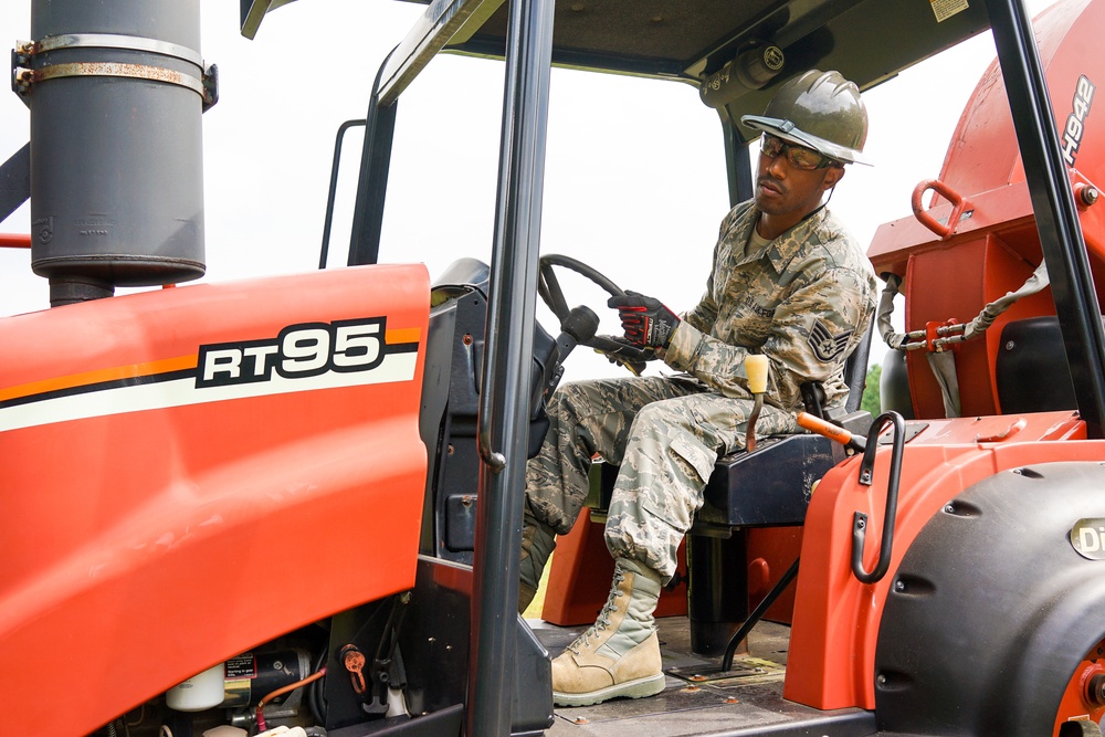 80-plus Georgia Guard engineers certified during training event at Robins