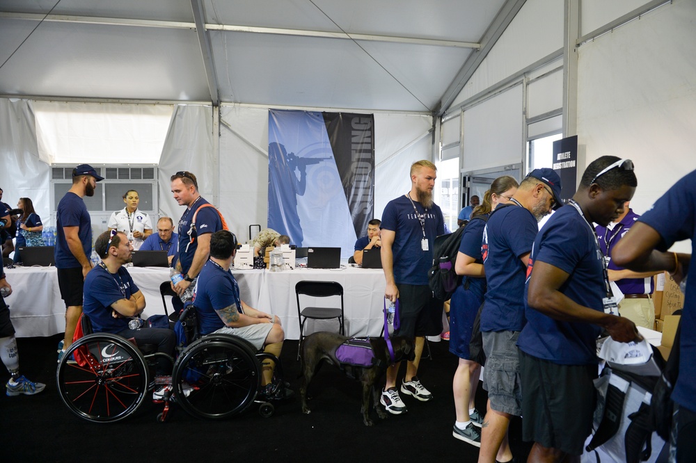 Navy Team Check-in