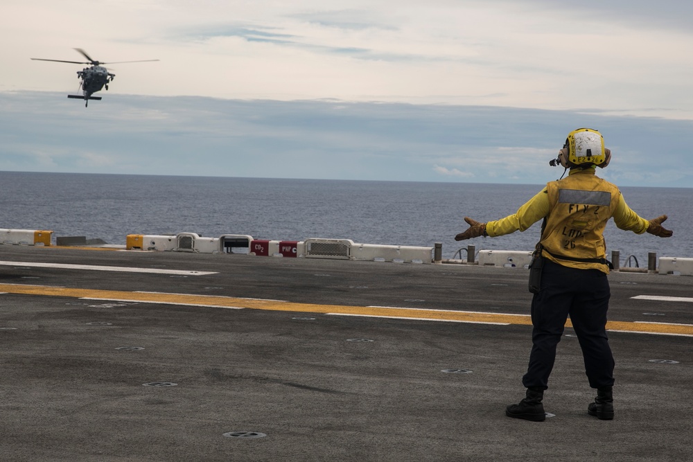 U.S. Marines maintain fast-roping skills at sea