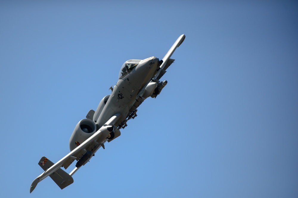 JTACs bring CAS to Saber Strike 15