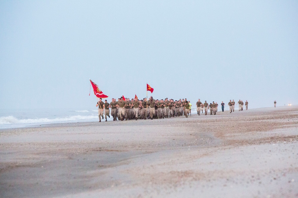 Sun and sand: 2nd Intel Battalion conducts beach run