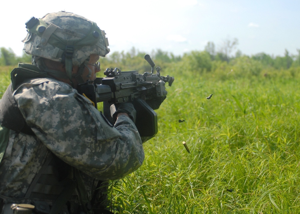 M249B in action for movement to contact exercise