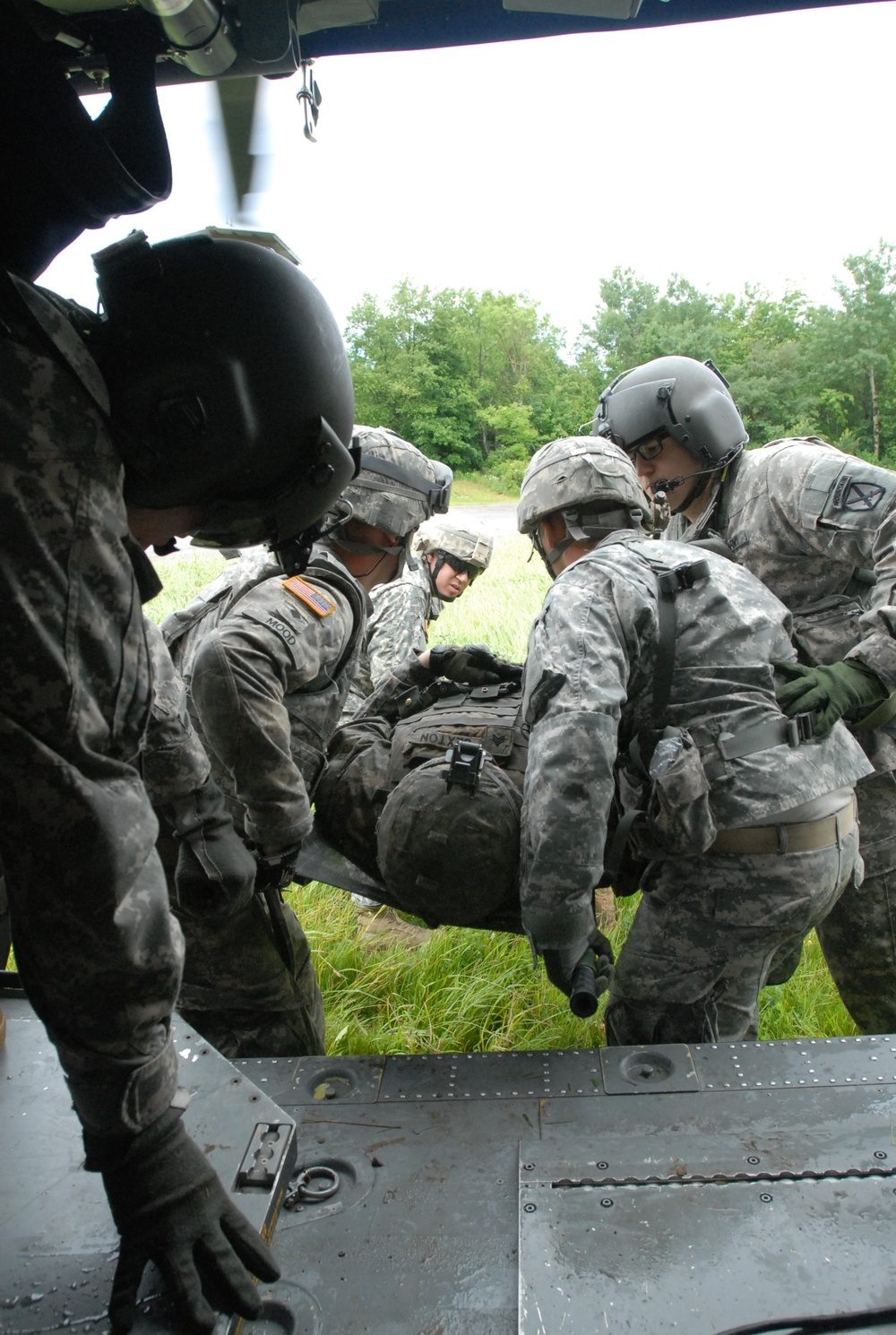 Virginia Guardsmen get air support from 10th CAB