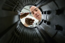 Electronic Warfare Technicians send the right signals