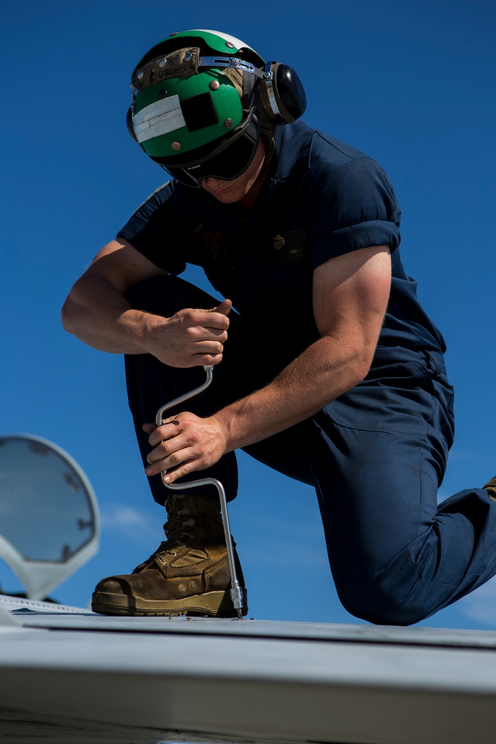 Aircraft maintenance during Northern Edge 15