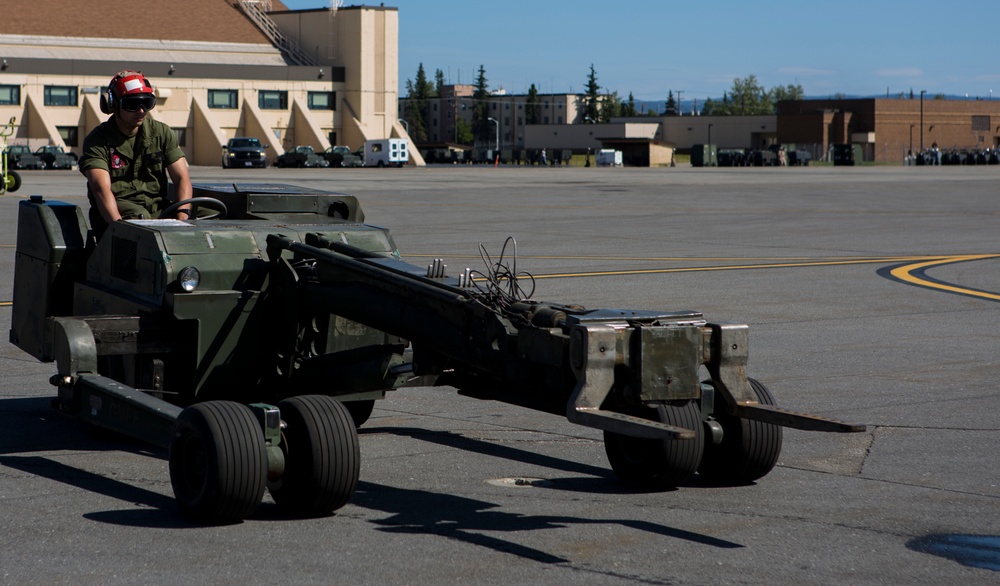 Aircraft maintenance during Northern Edge 15