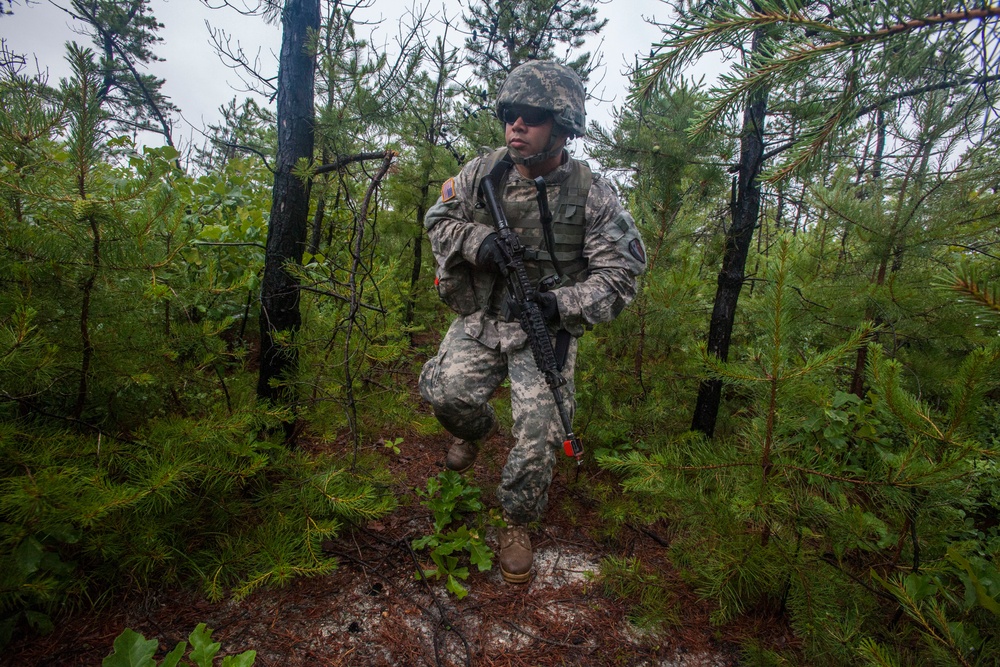 New Jersey National Guard and Marines perform joint training