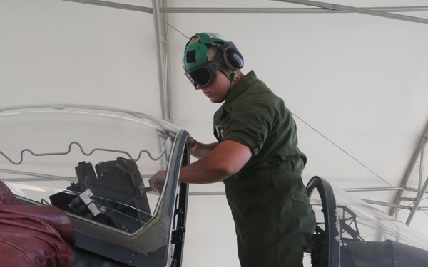 Marine Attack Squadron 542 Deploys for Training