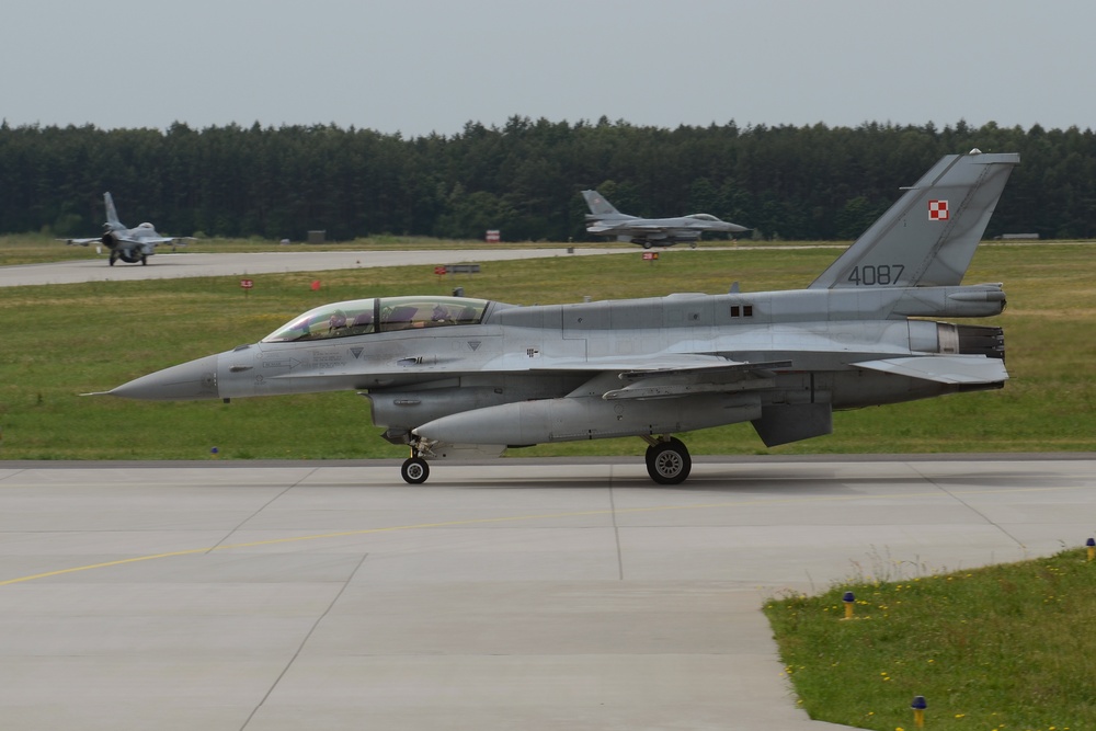 Polish F-16s launch to participate in Exercise Eagle Talon