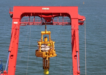 BSEE oversees testing of Shell Arctic Drilling Well Containment equipment