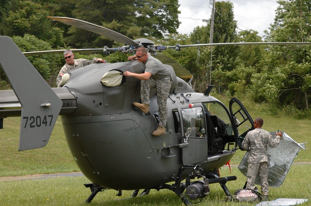 Prepare for takeoff: North Carolina aviation soldiers fly to Western Justice Academy for annual training