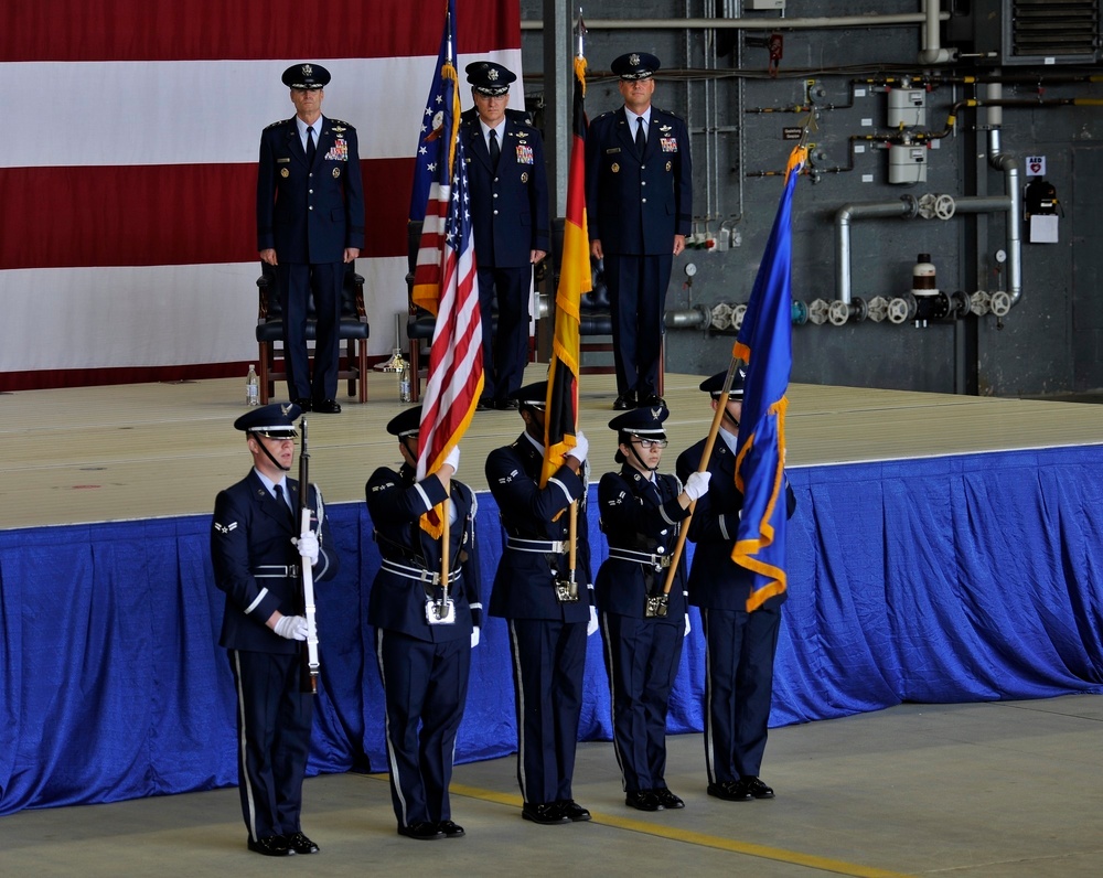 86th AW welcomes new commander