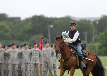 4th MEB cases colors at inactivation ceremony