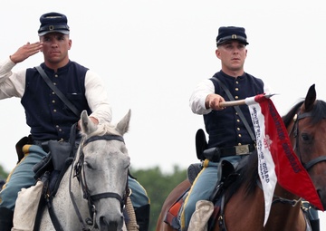 4th MEB cases colors at inactivation ceremony