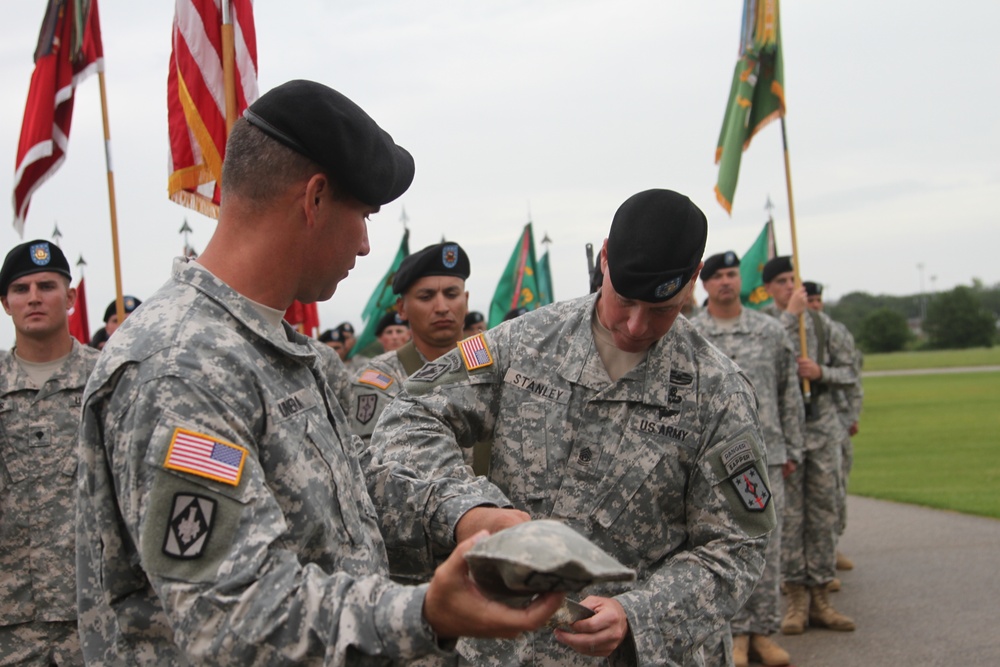4th MEB cases colors at inactivation ceremony