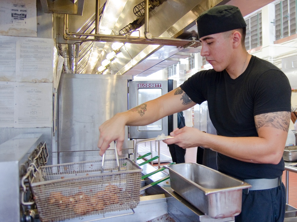 Marines cook in culinary competition at Anderson