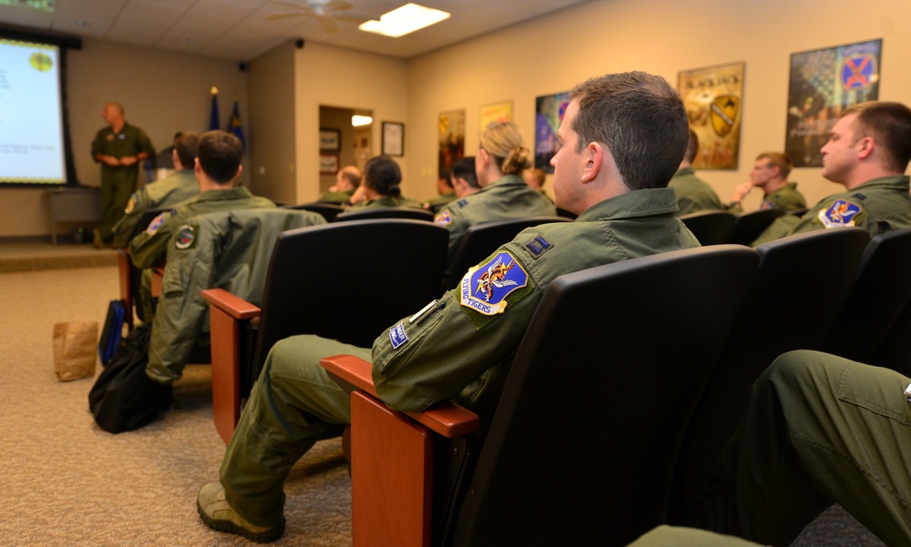 Green Flag conducts joint unit training