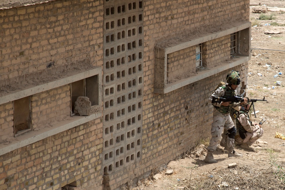 Iraqi army tactical training, Operation Inherent Resolve