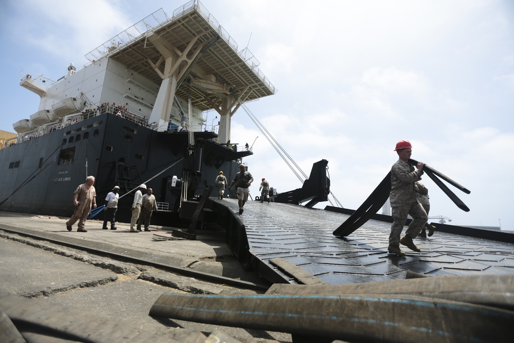 African Lion 15: MPF offload