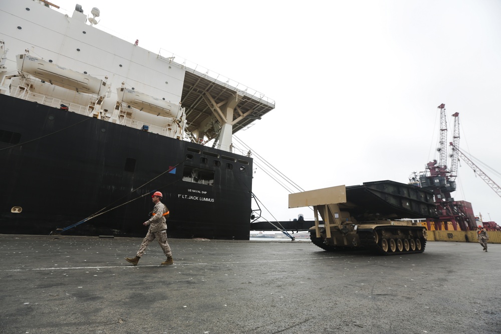 African Lion 15: MPF offload