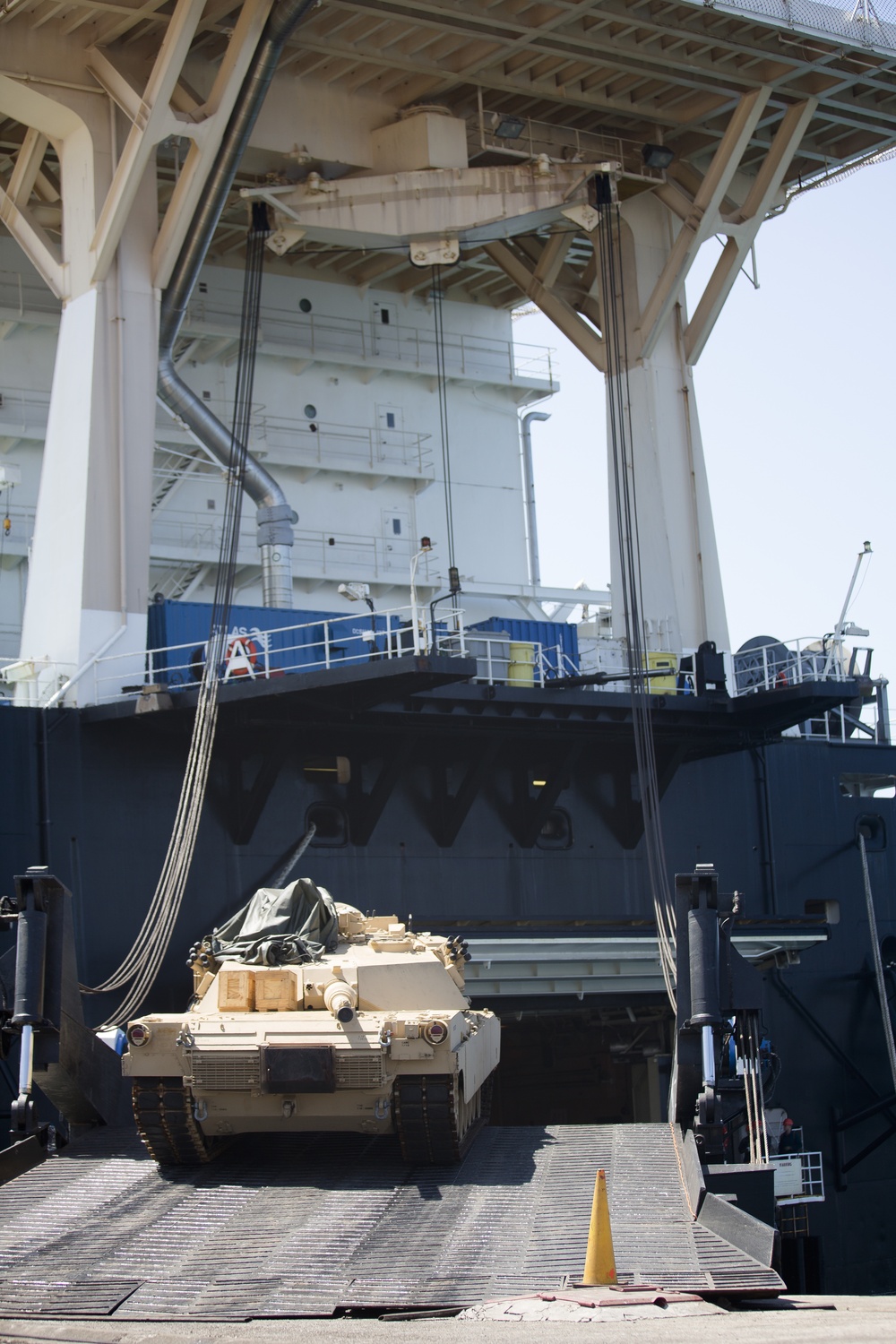 African Lion 15: MPF offload