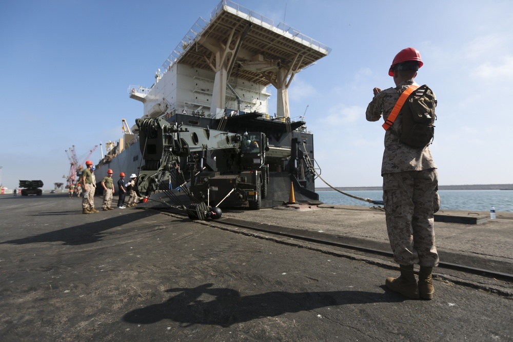 African Lion 15: MPF offload