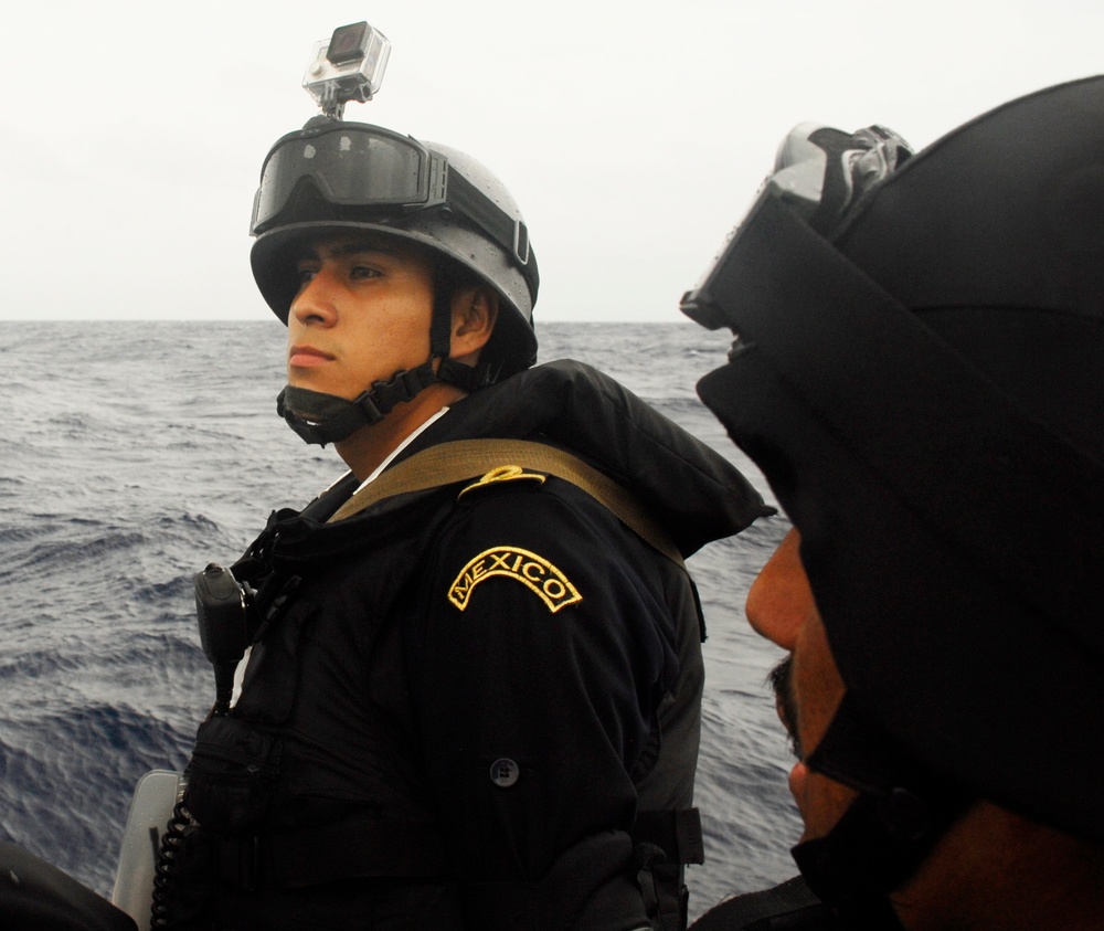 Mexican, British navy conduct boarding exercise at Tradewinds