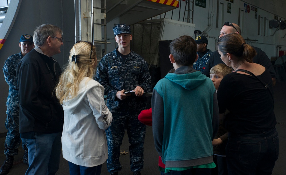 USS George Washington ship tour in Australia