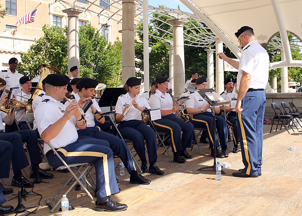 440th Army Band's 2015 Memorial Day performance