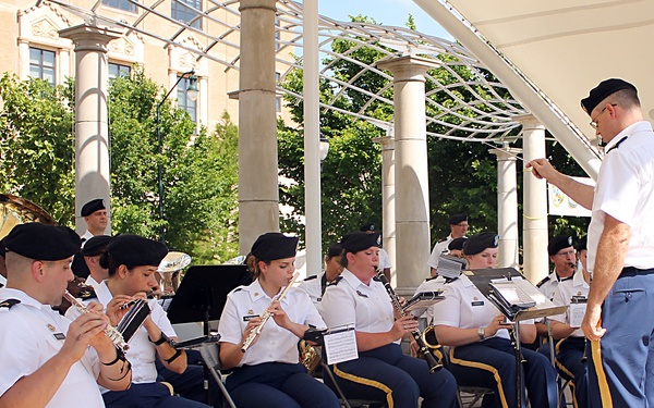 440th Army Band's 2015 Memorial Day performance