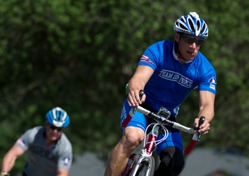 2015 Department of Defense Warrior Games Bicycling