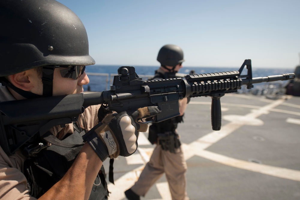 USS Ross VBSS training