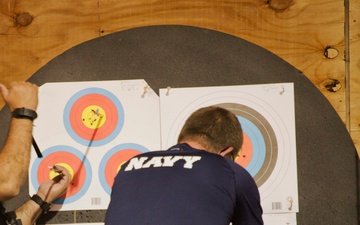 Team Army 'tows the line' during 2015 DOD Warrior Games archery