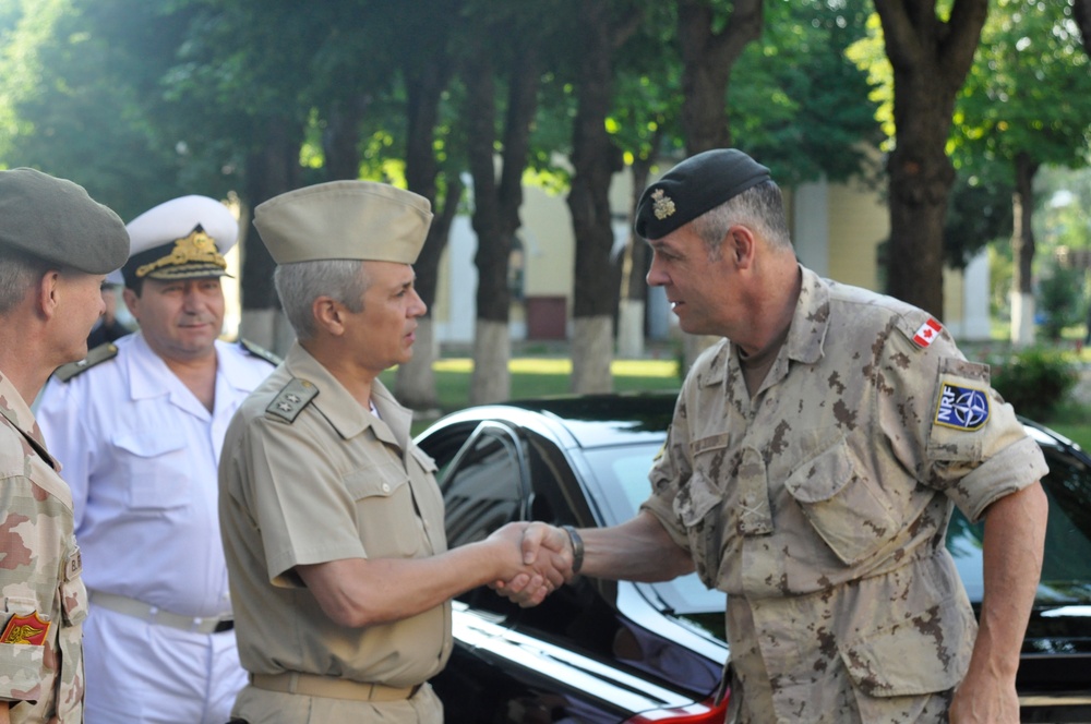 Exercise Trident Joust commander visits JLSG in Bulgaria