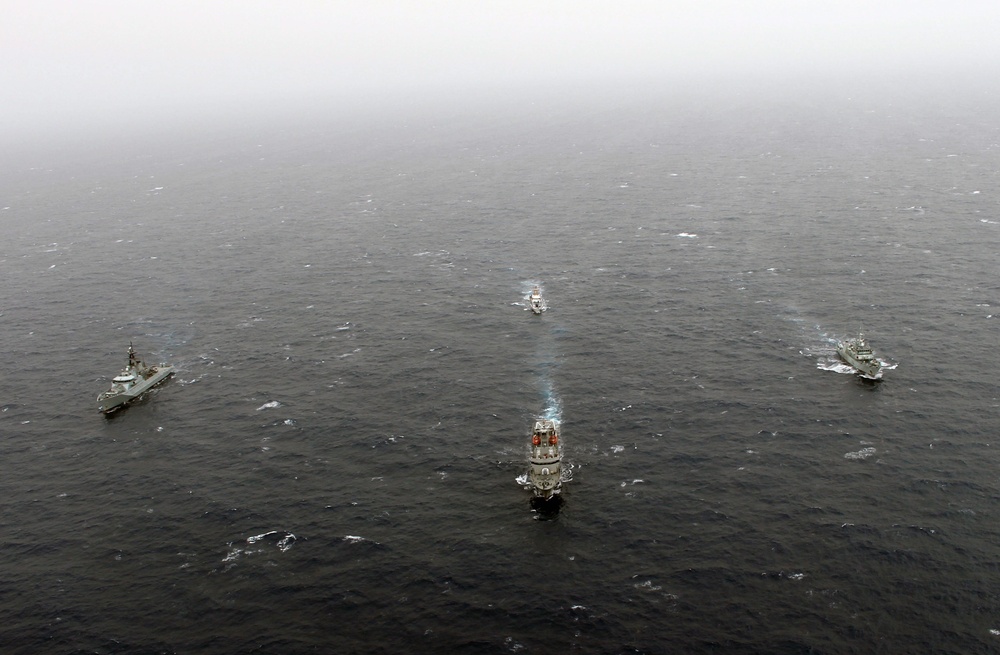 US, British, Canadian, Mexican ships sail in formation at Tradewinds