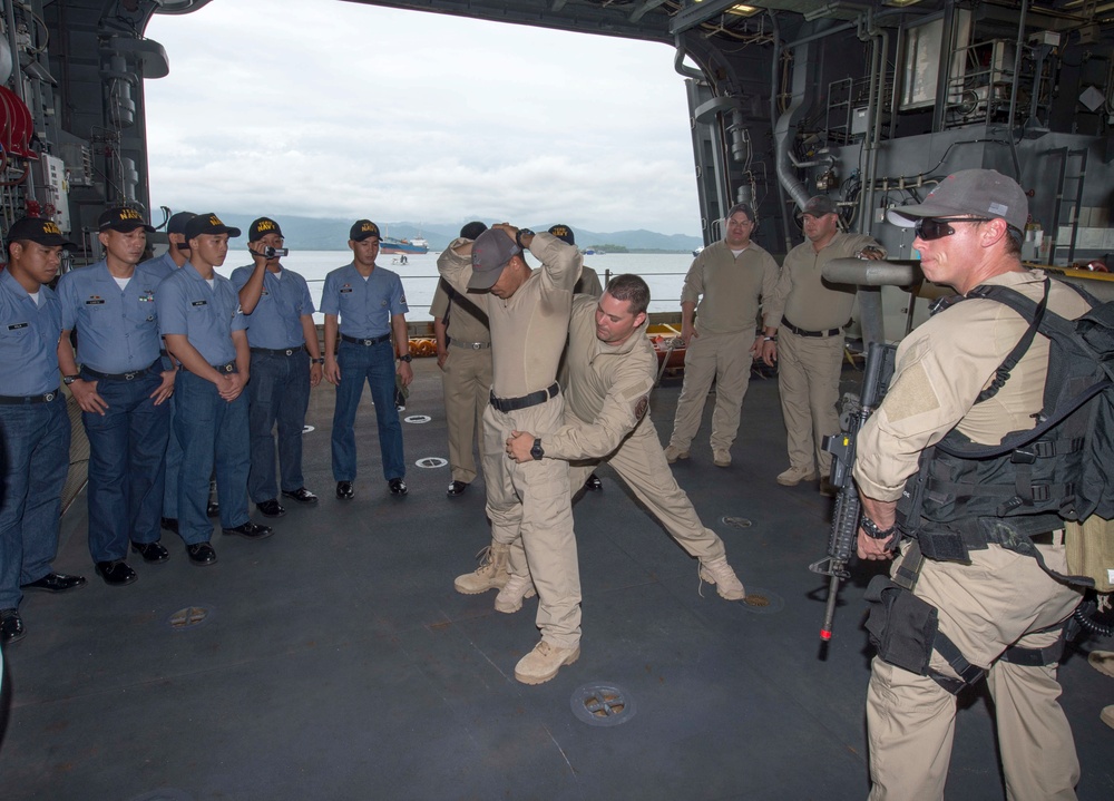 Littoral Combat Ship USS Fort Worth (LCS 3)