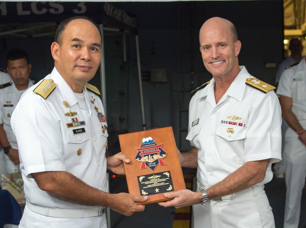 Littoral Combat Ship USS Fort Worth (LCS 3)