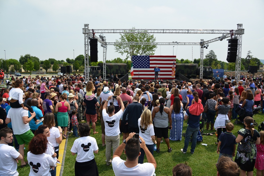 First lady Michelle Obama visits the US community in Vicenza, Italy