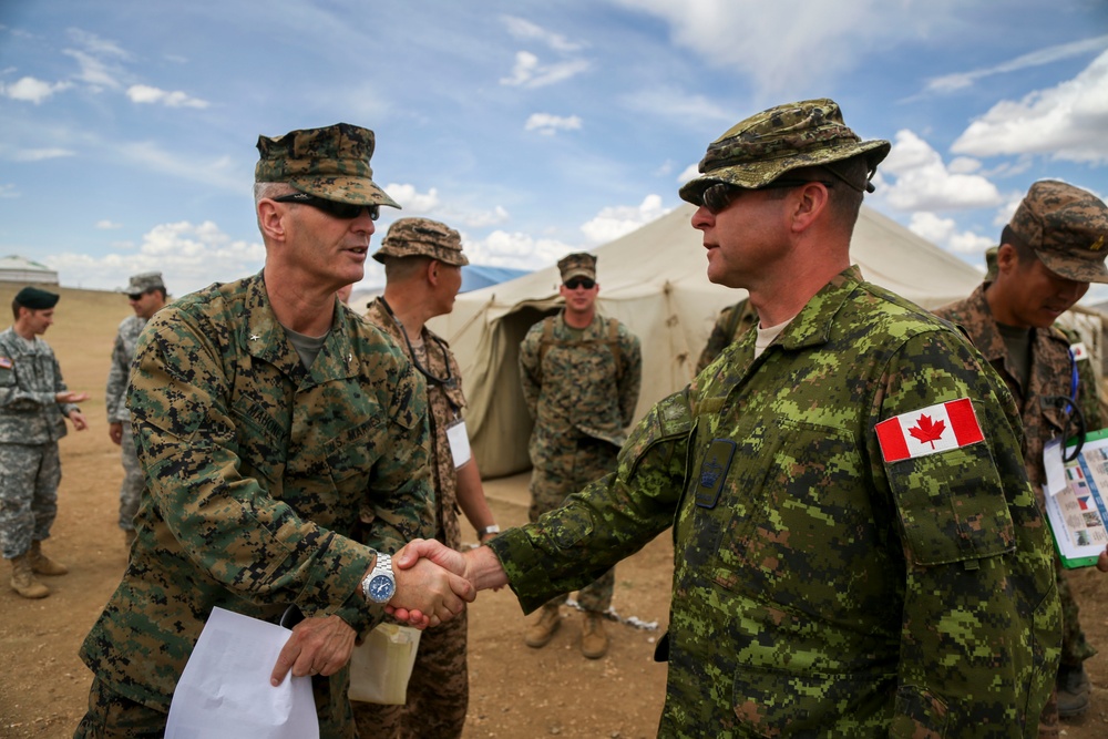 U.S. Marine Corps Forces, Pacific, deputy commanding general visits Khaan Quest training lanes