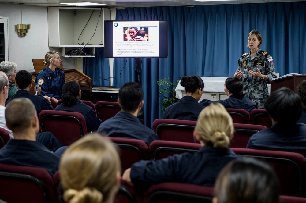Pacific Partnership members discuss Women, Peace and Security goals for Papua New Guinea