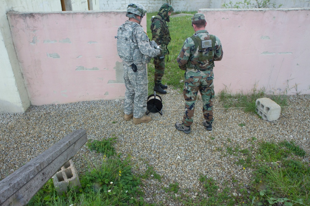 EOD techs sharpen their individual skills as they prepare for real-world missions