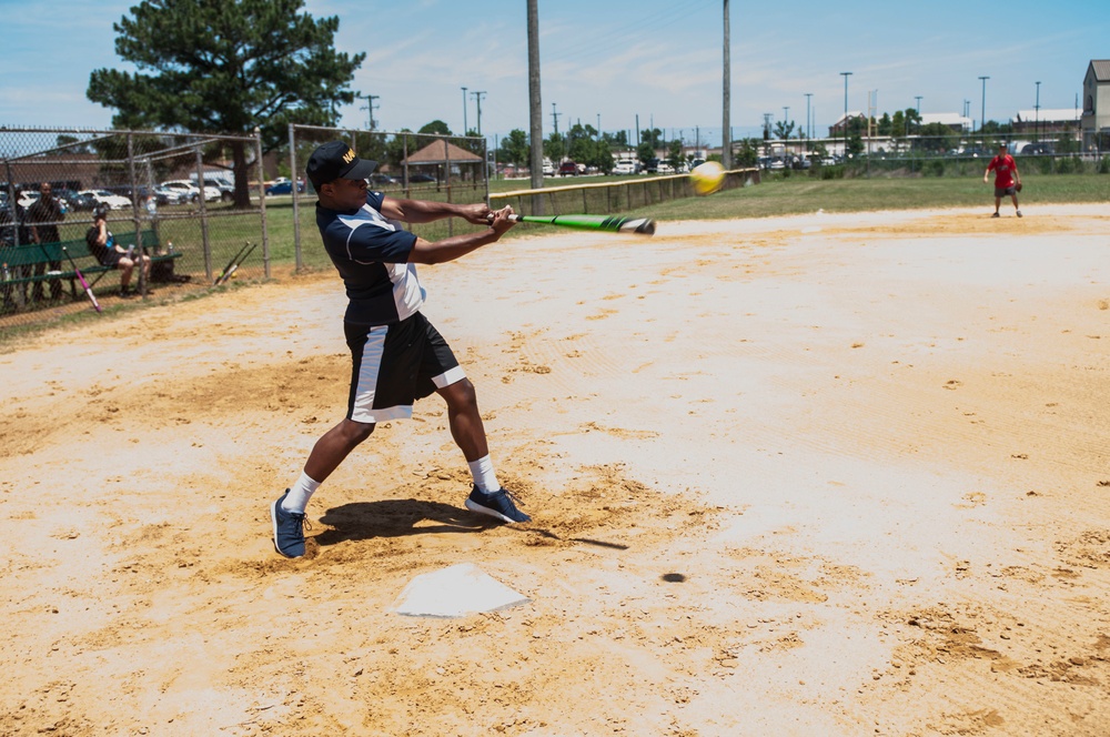 Lincoln Captain's Cup softball
