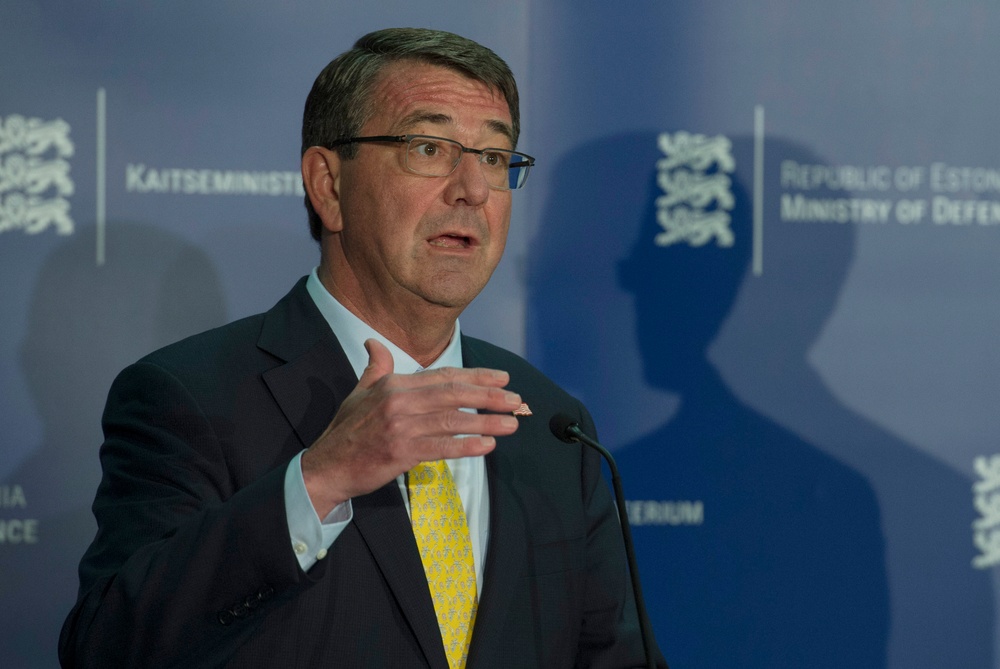 Secretary of defense visits Estonia