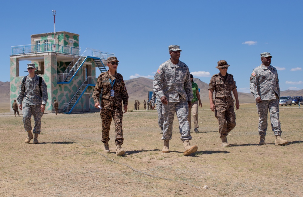 US Army Pacific command sergeant major visits Mongolia in support of Khaan Quest